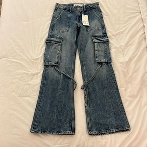 Zara mid rise TRF cargo jeans